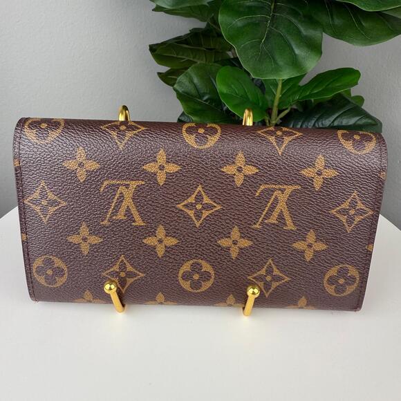 B52💎✨LIMITED EDITION Louis Vuitton Monogram Canvas Inventeur Trunks Lock Wallet - Picture 3 of 7